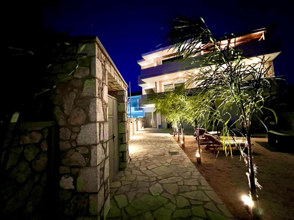 קרמסטי Odyssea Top View & Hot Jacuzzi Front Beach מראה חיצוני תמונה