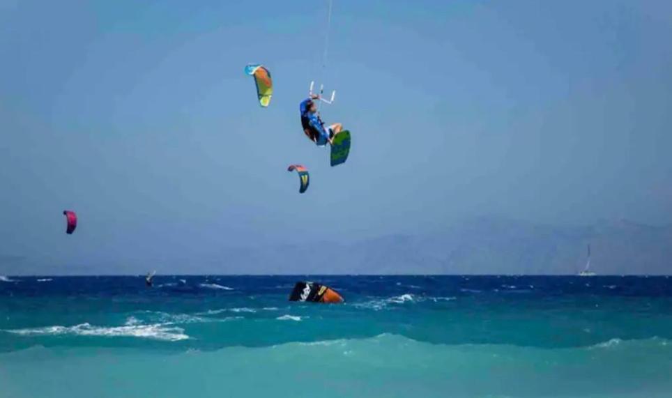 קרמסטי Odyssea Top View & Hot Jacuzzi Front Beach מראה חיצוני תמונה